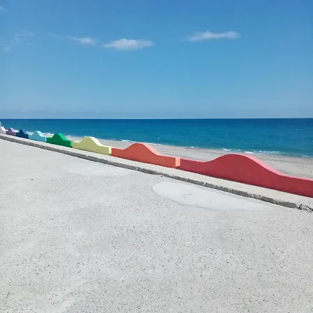 Cozy 2 Bed In Caulonia With Wrap Around Balcony Caulonia Marina